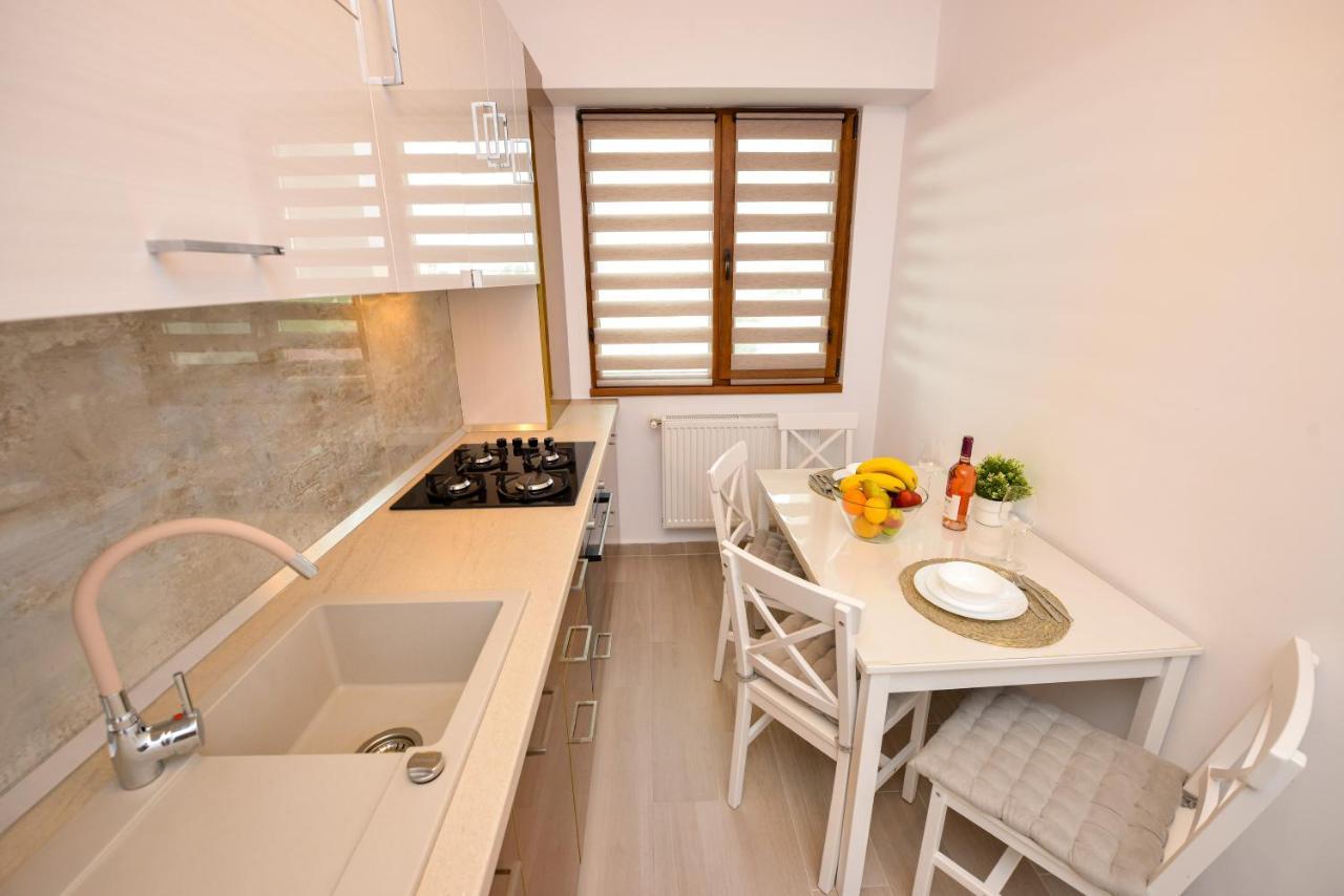 Sofia Cozy Apartment - Underground Private Parking Bucarest Extérieur photo
